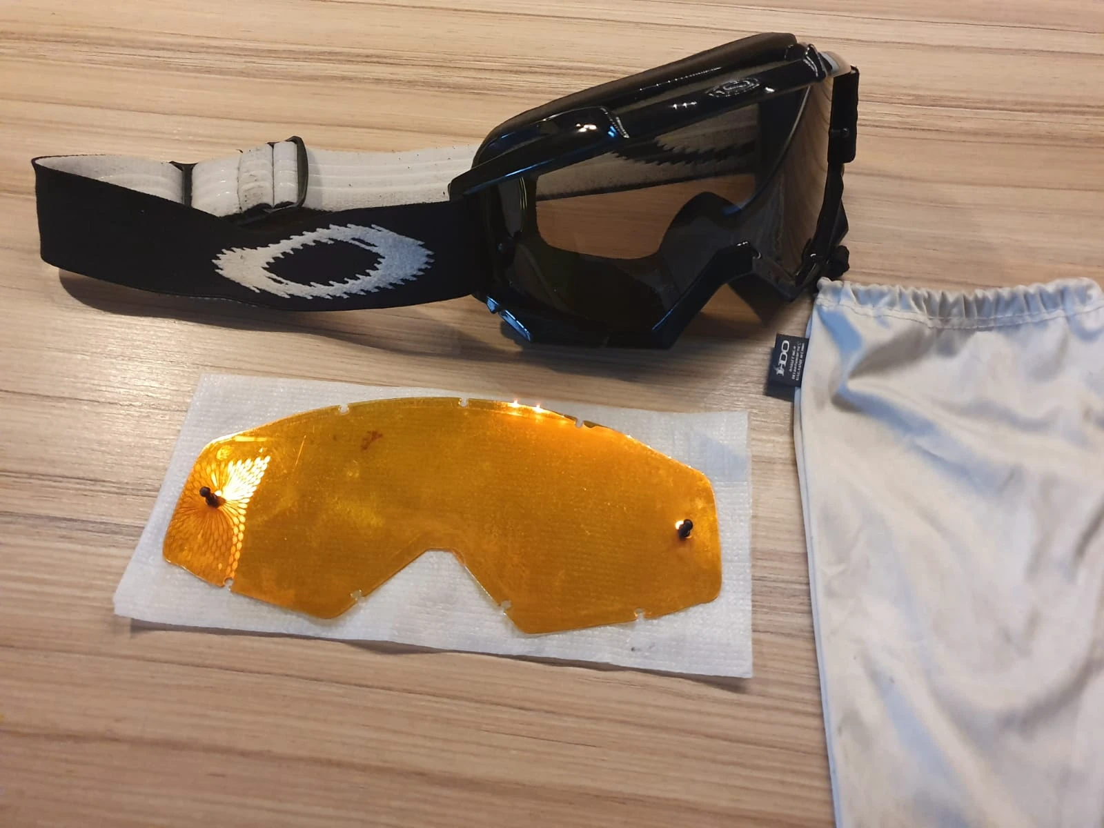 1. Oakley Proven + Irridum Lens