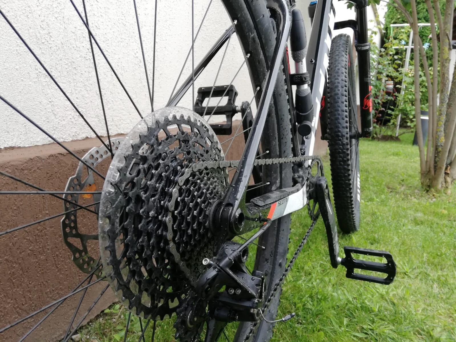 8. Scott Scale 930 Carbon