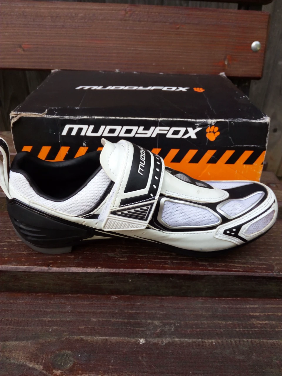 4. Pantofi MuddyFox marimea 38 *NOI*