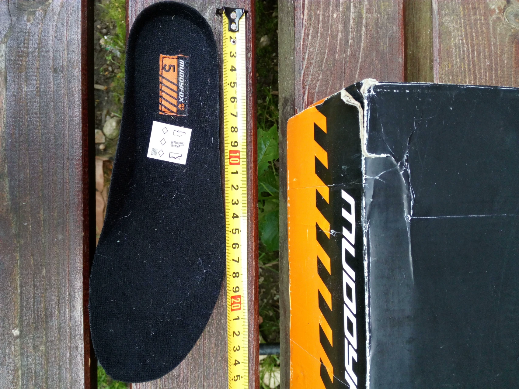 1. Pantofi MuddyFox marimea 38 *NOI*