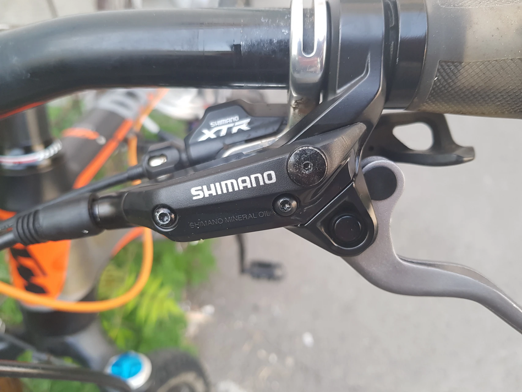 9. Bicicleta KTM Tacer Prestige Carbon