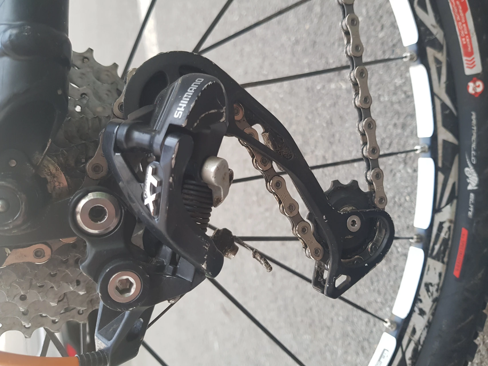 4. Bicicleta KTM Tacer Prestige Carbon