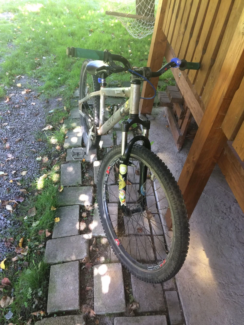 6. Mtb dirt bike