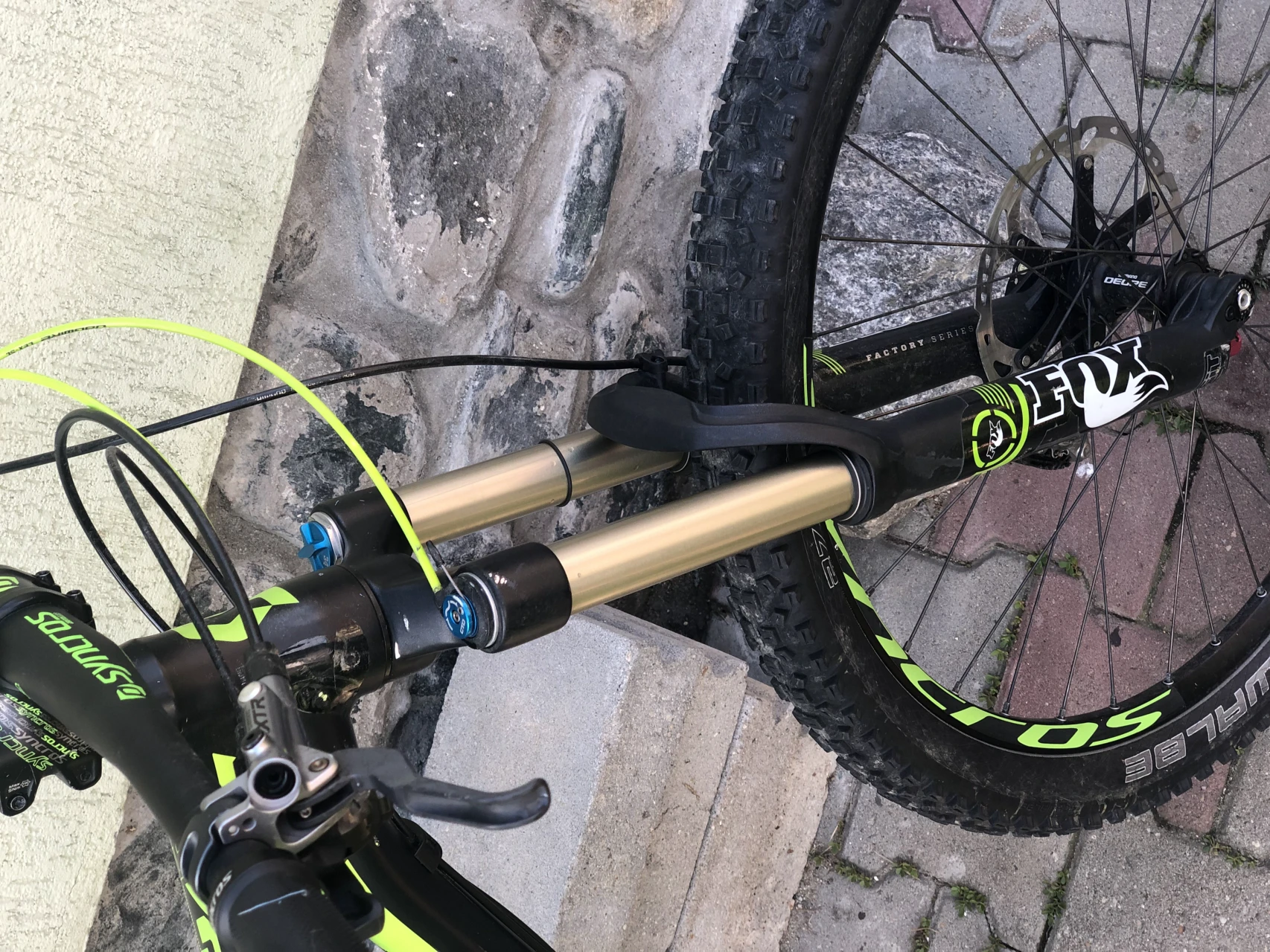 4. Scott Genius LT 720 echipare enduro