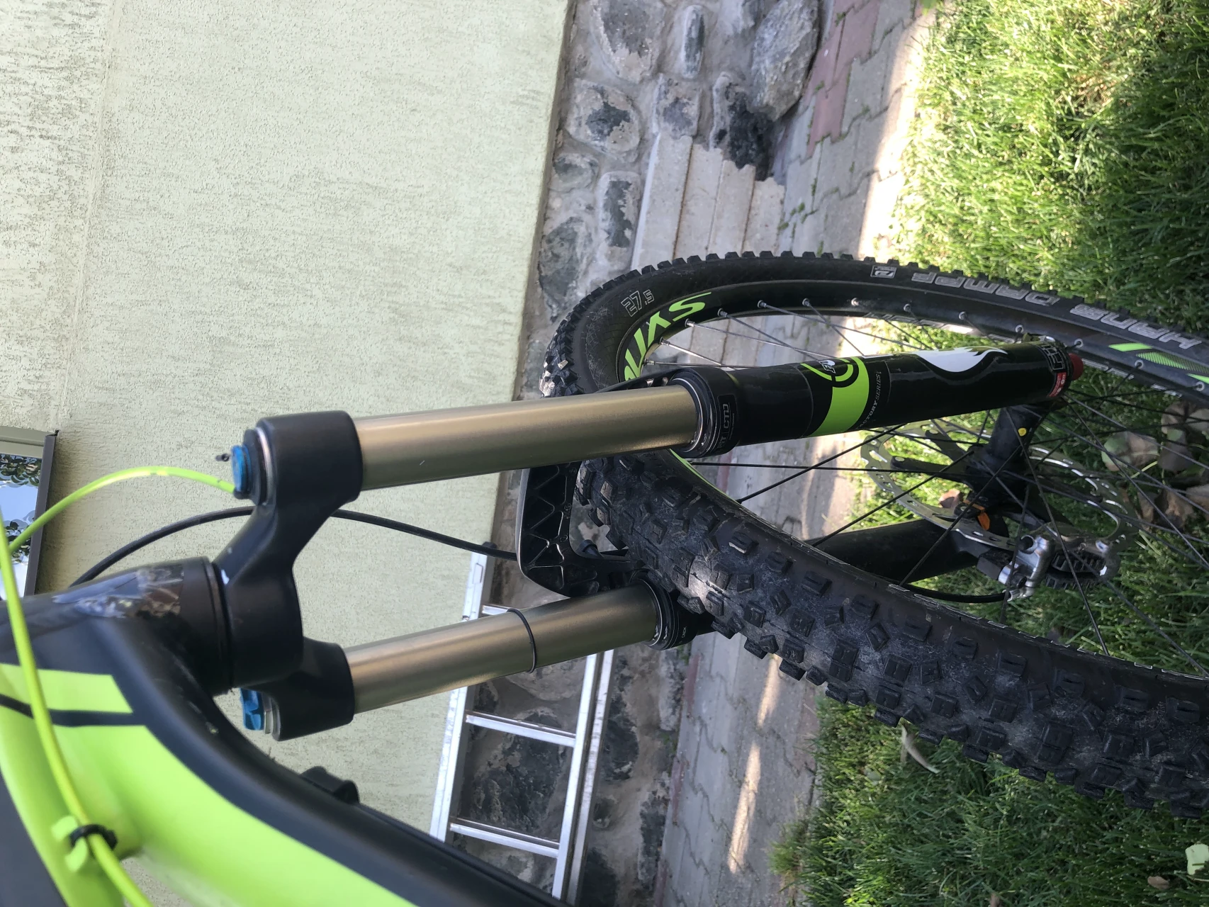 1. Scott Genius LT 720 echipare enduro