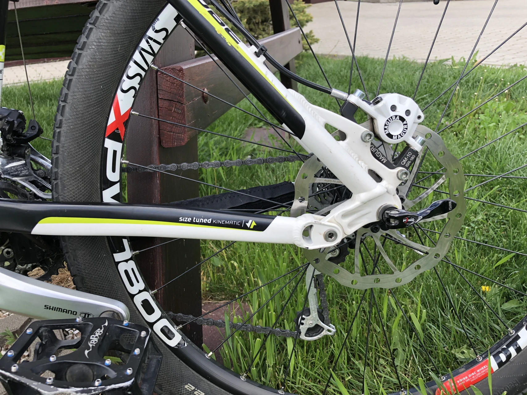 1. Bicicleta Cube AMS 125 PRO Full XT