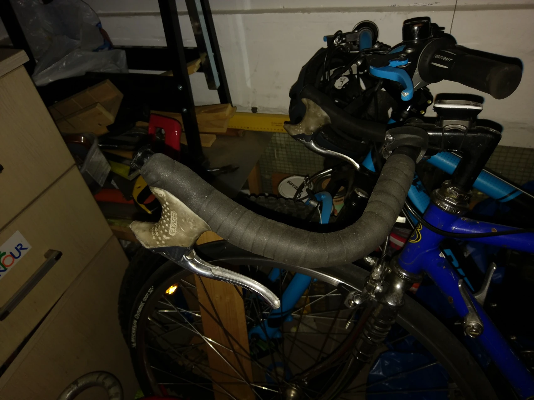 1. Manete frana bullhorn