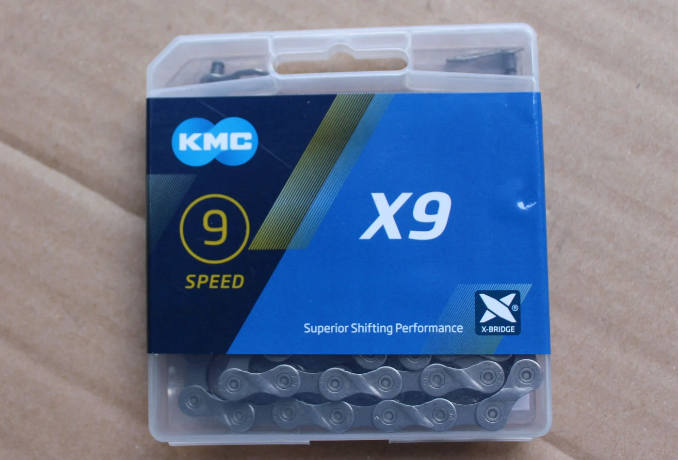 1. KMC X9 Gri - lant 9 vit.