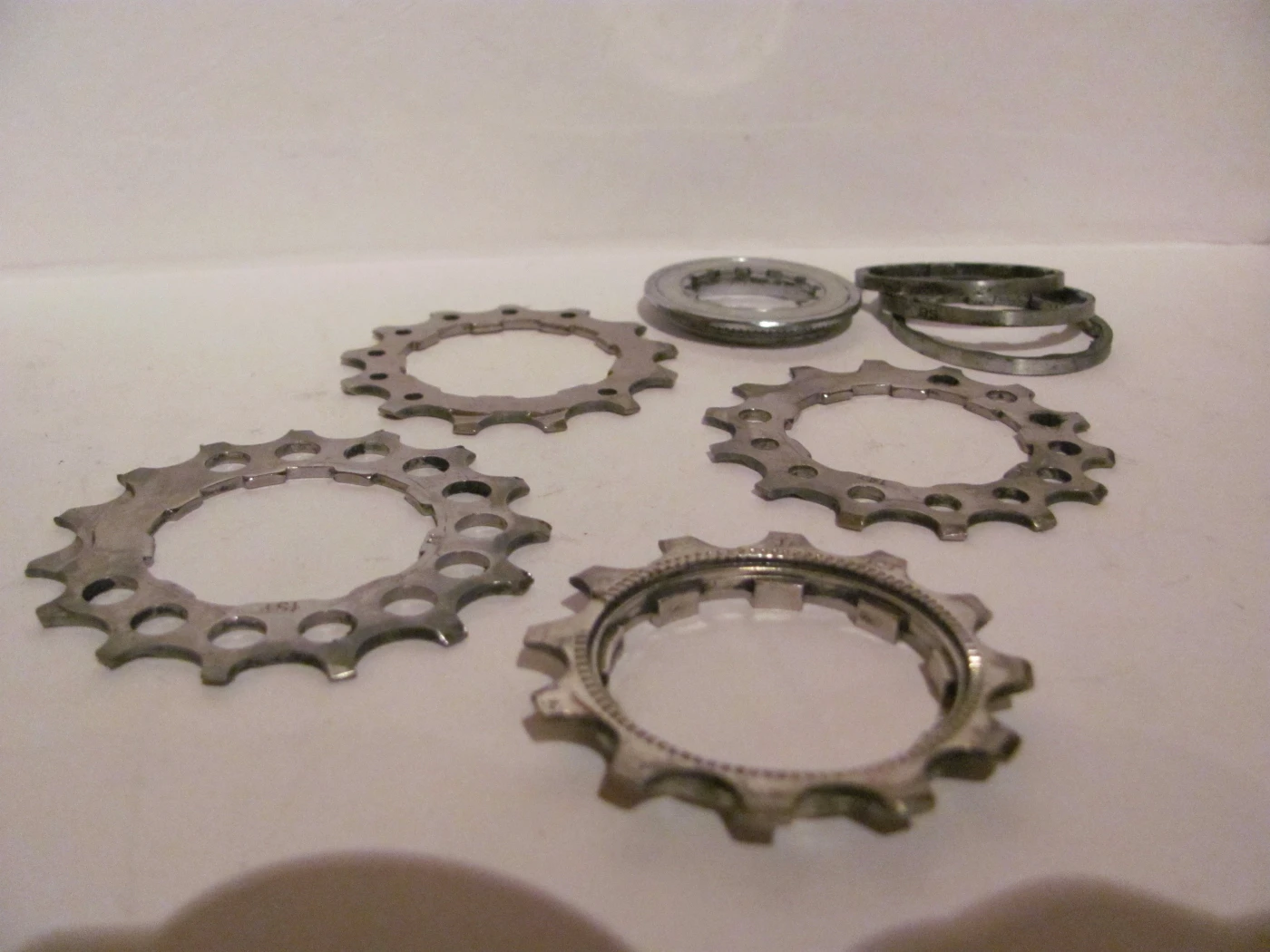 1. Pinioane Shimano Ultegra CS-6500 12-25