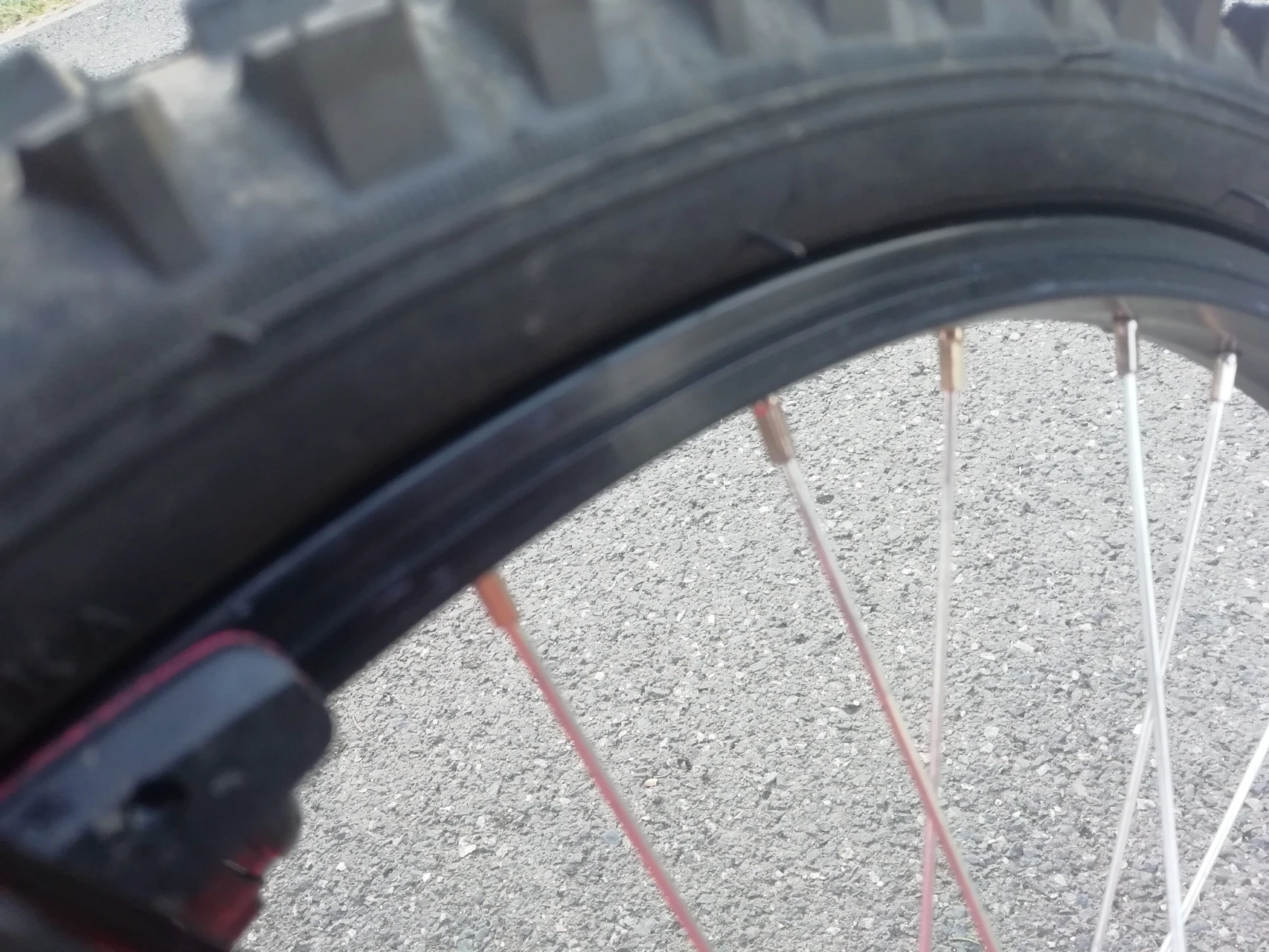 5. MTB 24" Rockrider 500 pt copii