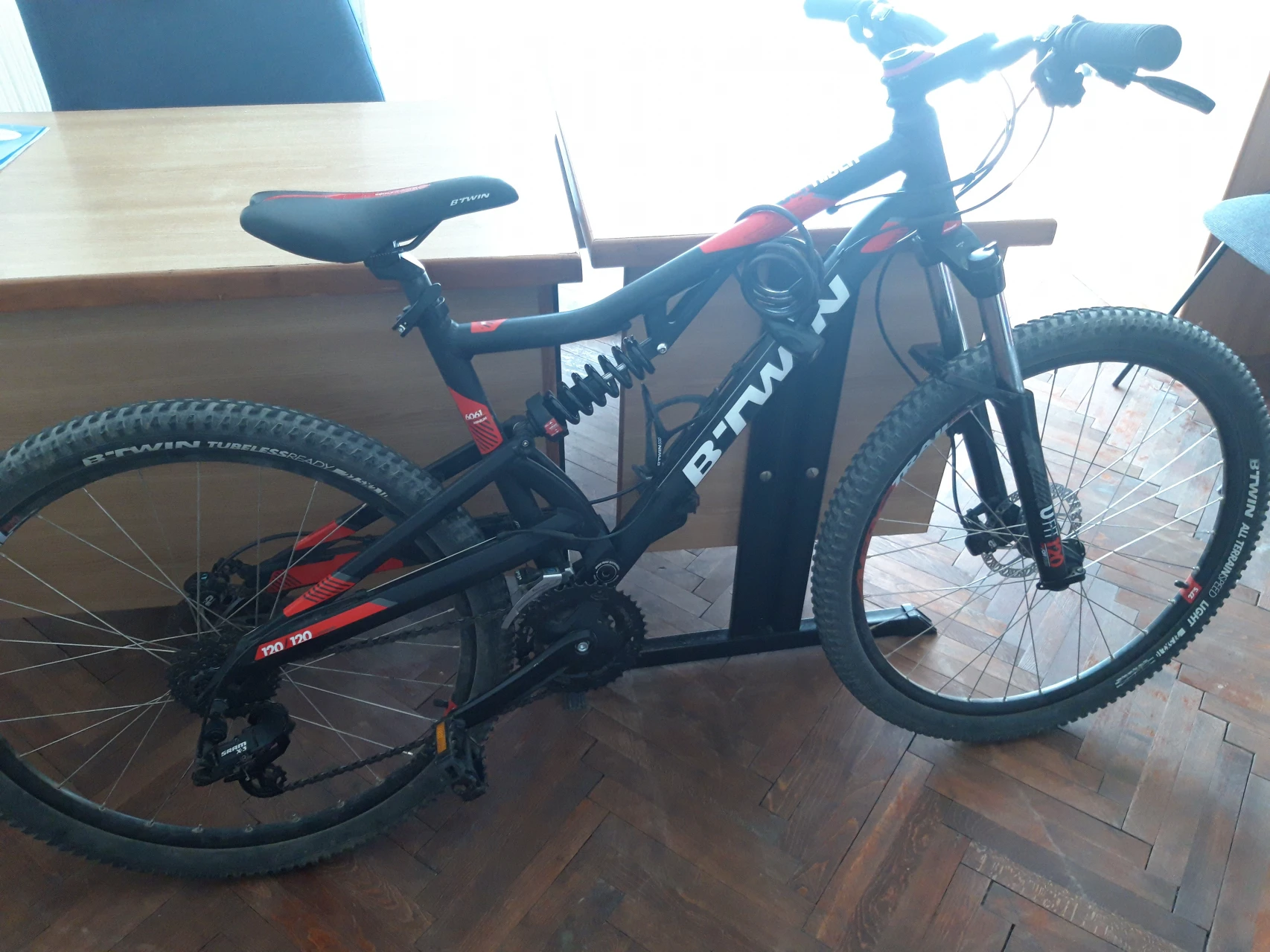 4. BICICLETĂ MTB ST 520 27,5" ROCKRIDER