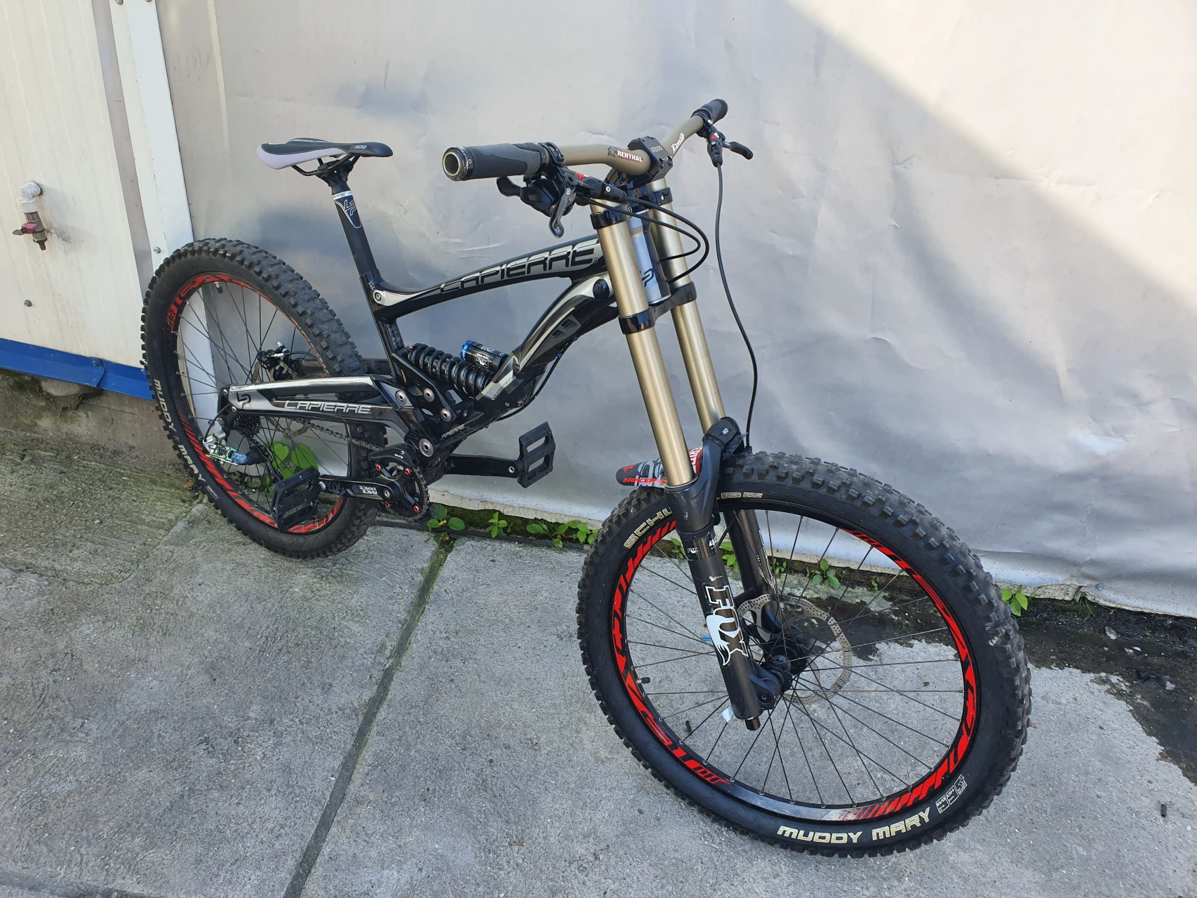 7. Lapierre DH 920