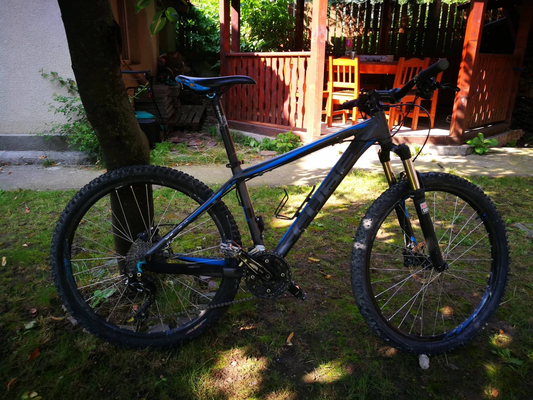 1. Bicicleta Cube Acid MTB