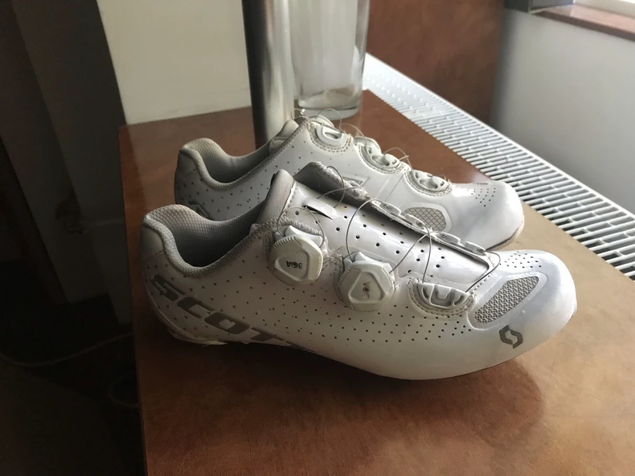 1. Pantofi ciclism Scott Road RC ( brant 25,5)