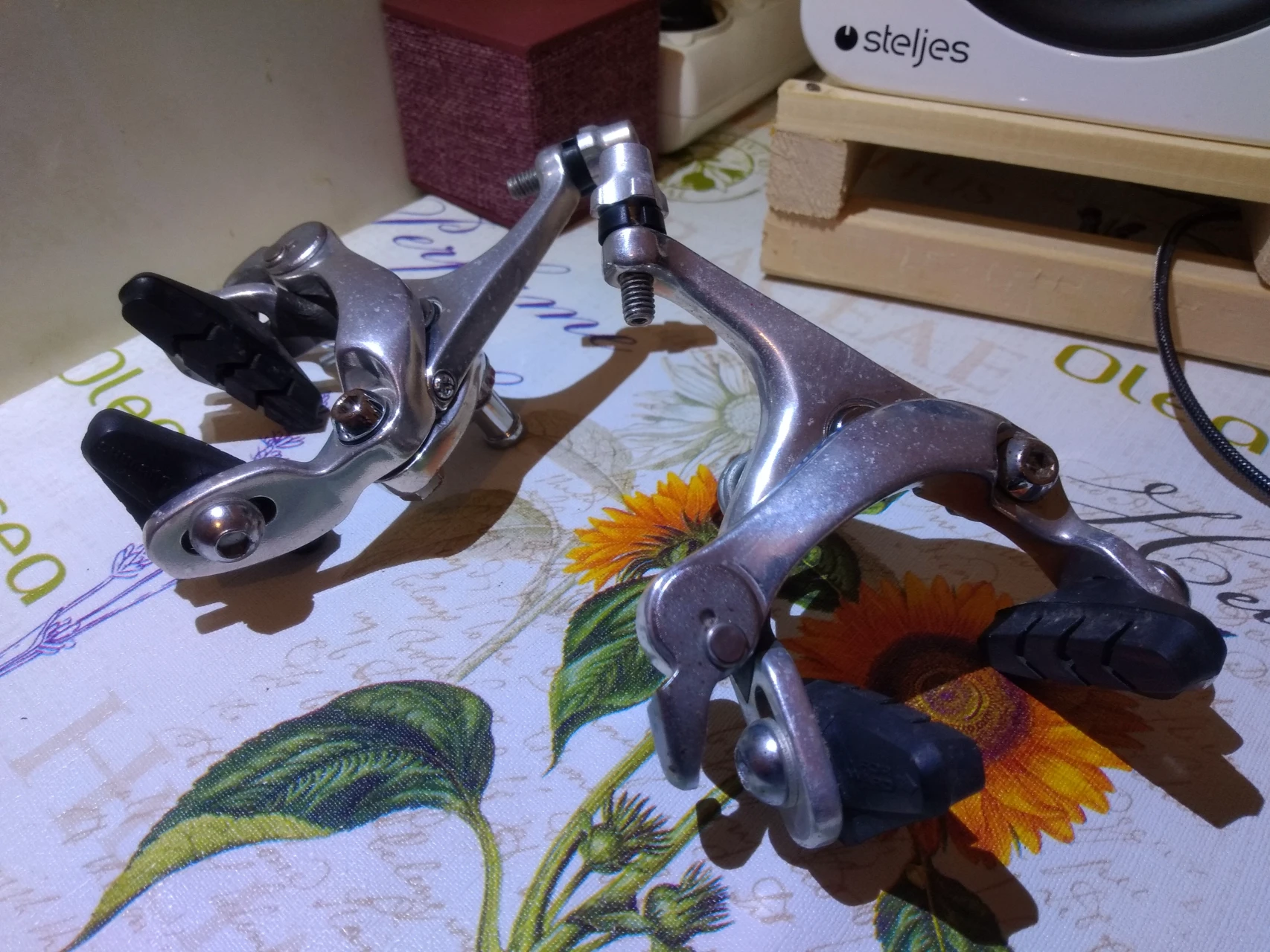 2. Clesti frana Shimano Sora 3300