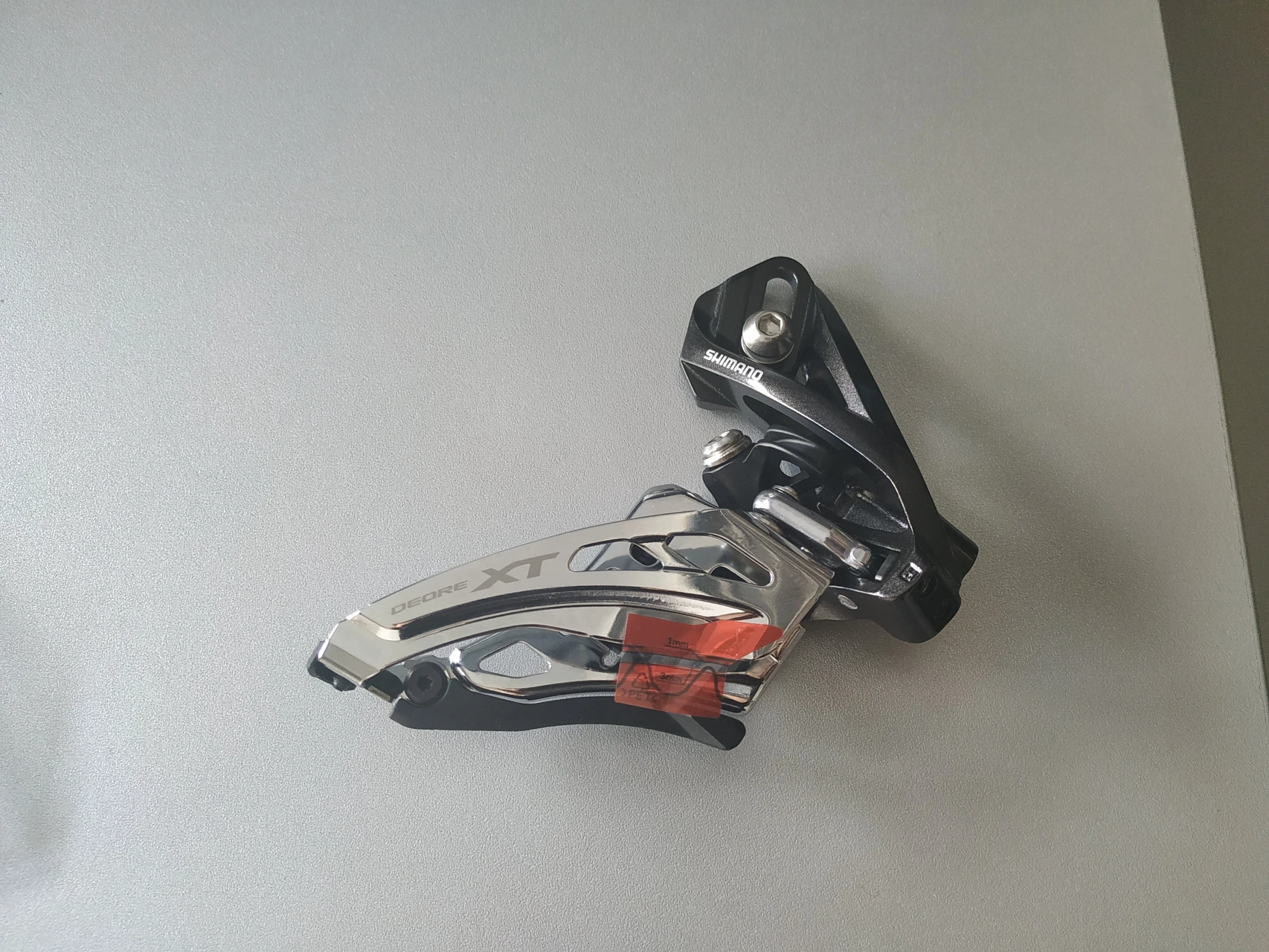 3. Schimbator fata XT 8020-D Side Swing