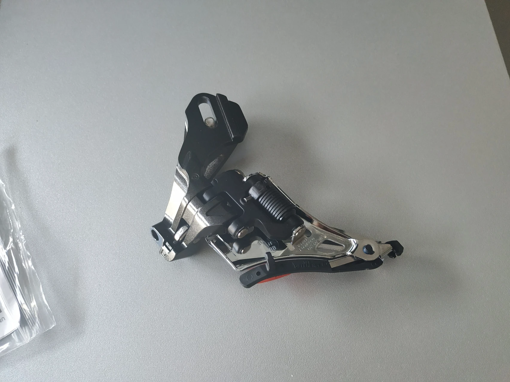 2. Schimbator fata XT 8020-D Side Swing