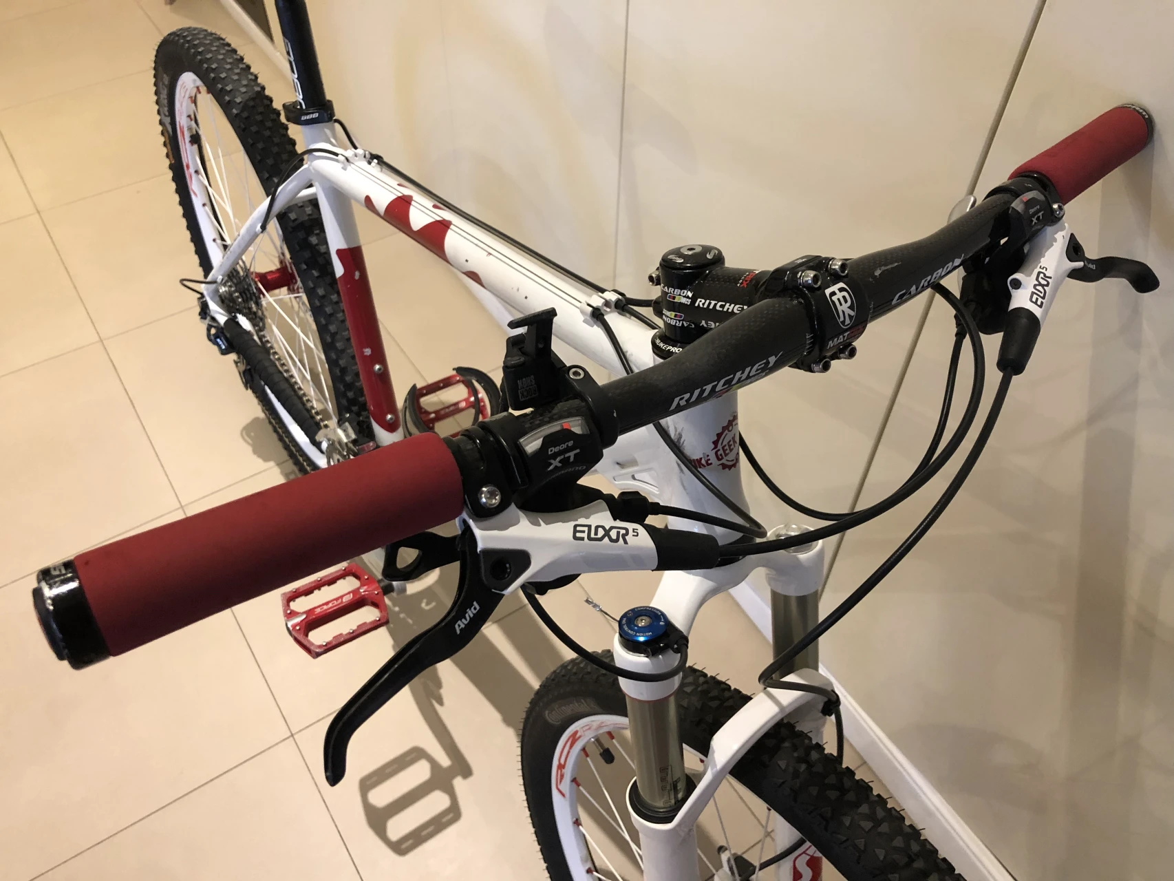 7. MTB Hardtail marimea S 10,7 kg