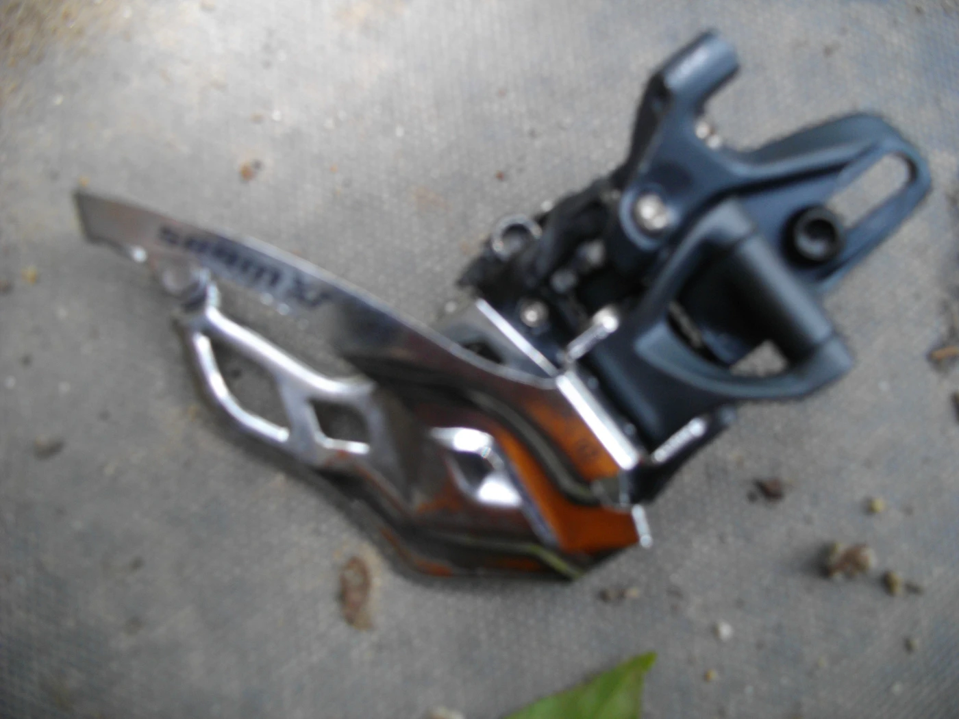 1. De foi Sram x7, direct mount