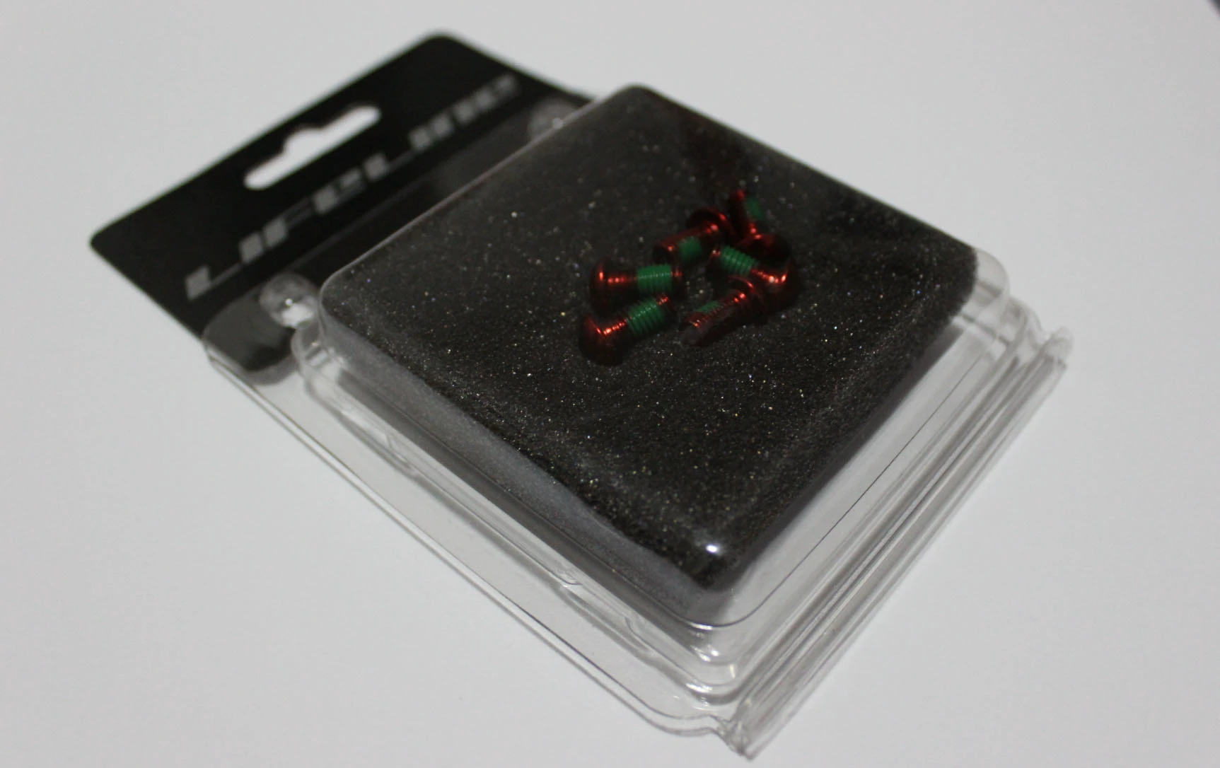 1. Lifeline Torx set - suruburi disc rosu