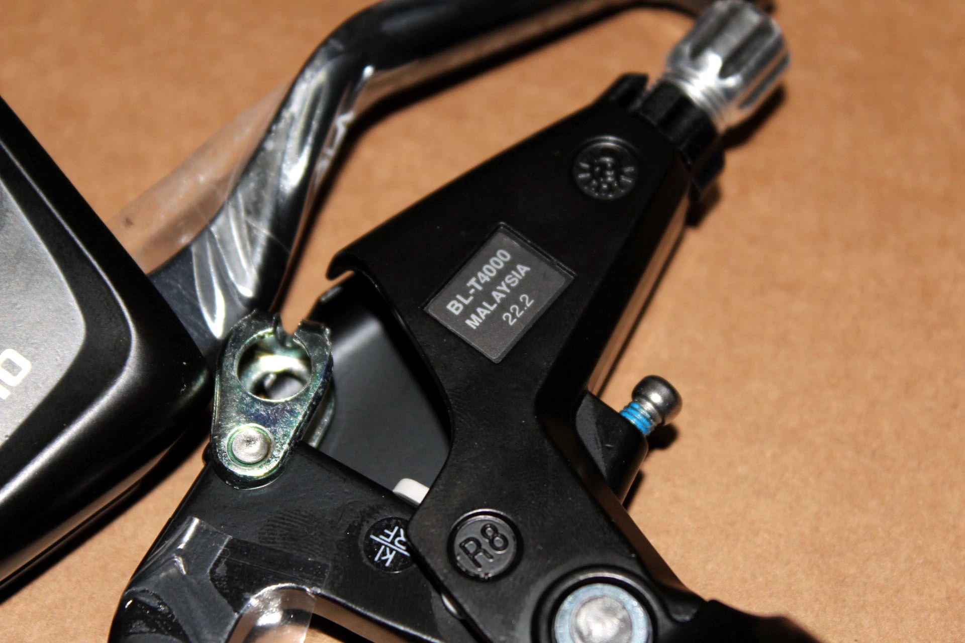 1. Shimano Alivio BL-T4000 fata+spate