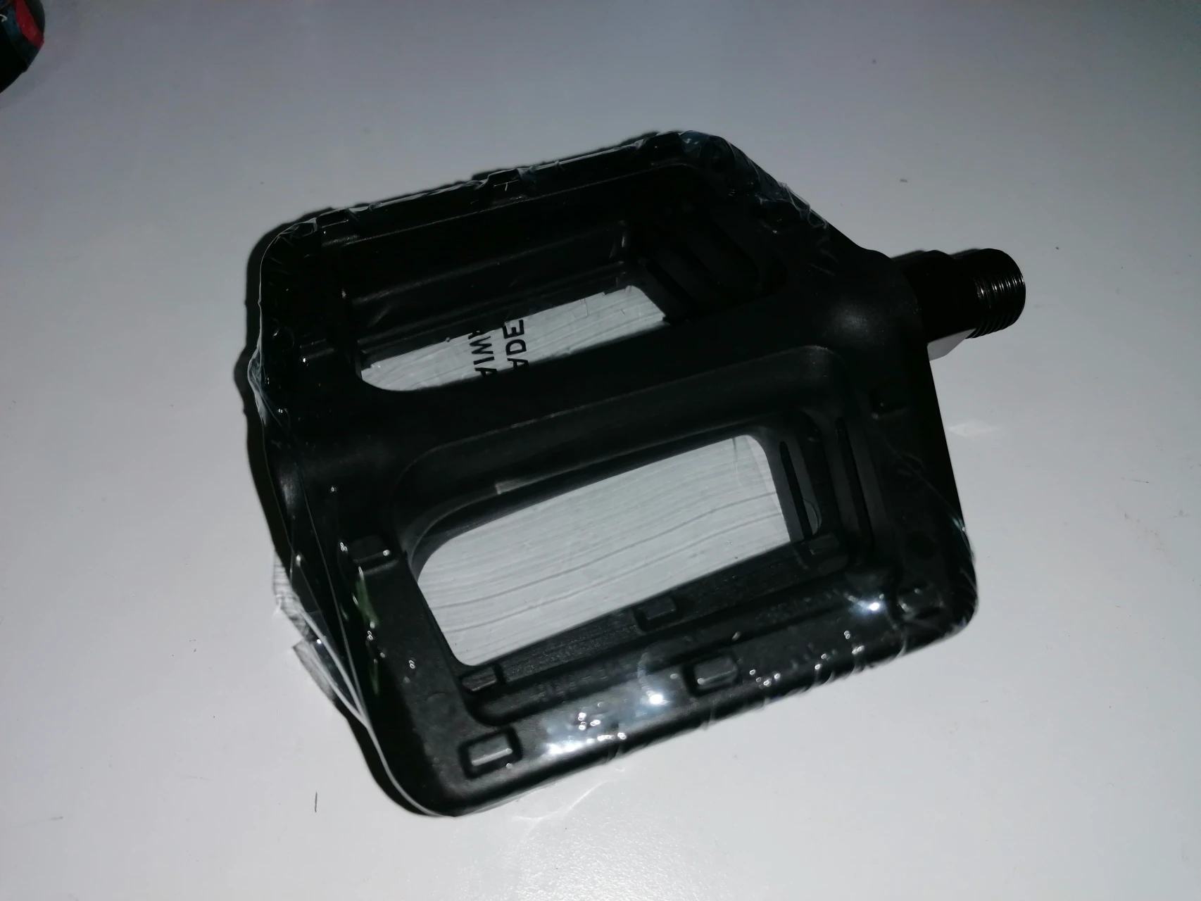 1. Pedale platforma plastic