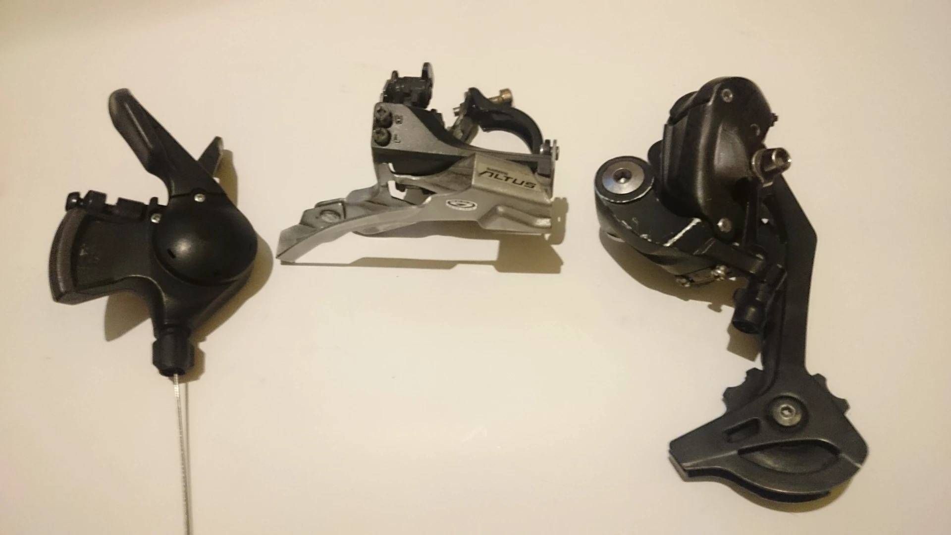 1. Grup schimbator shimano altus