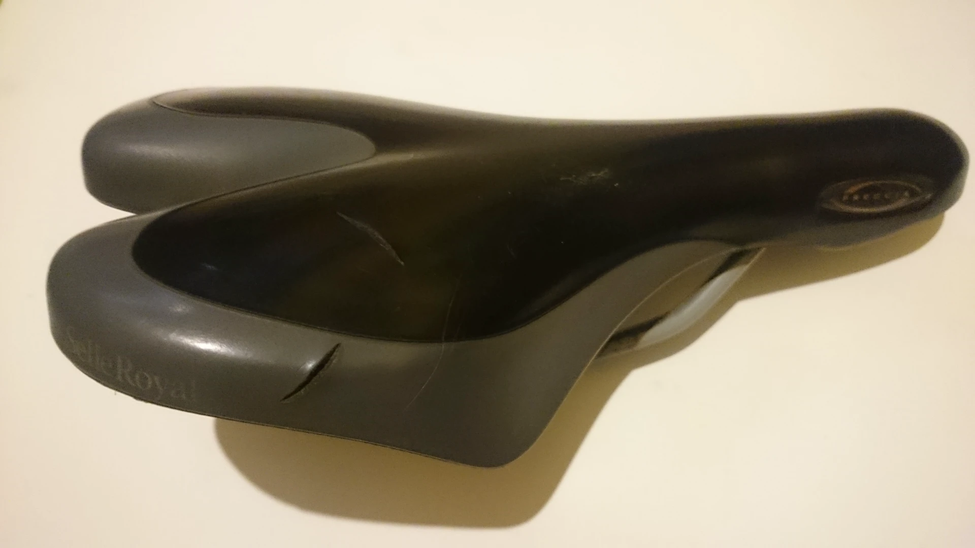1. SA SELLE ROYAL FRECCIA
