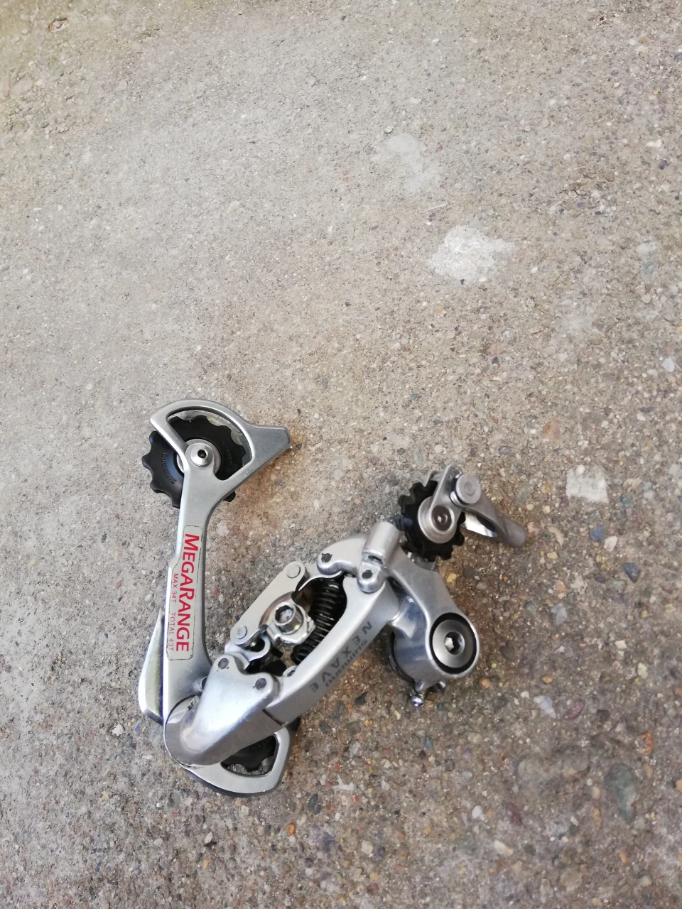 1. Schimbator pinioane shimano nexave
