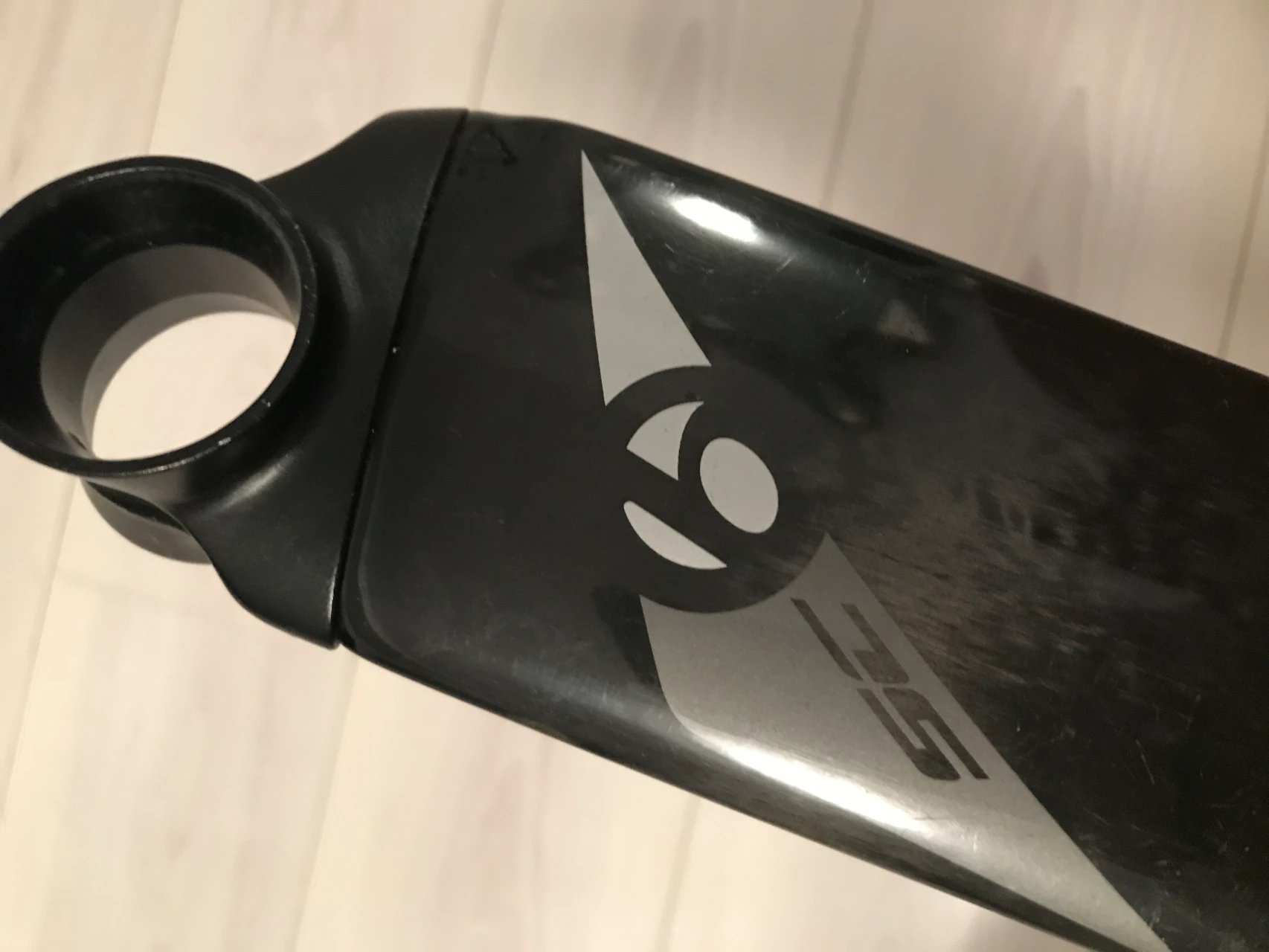 1. Tija sa Bontrager carbon