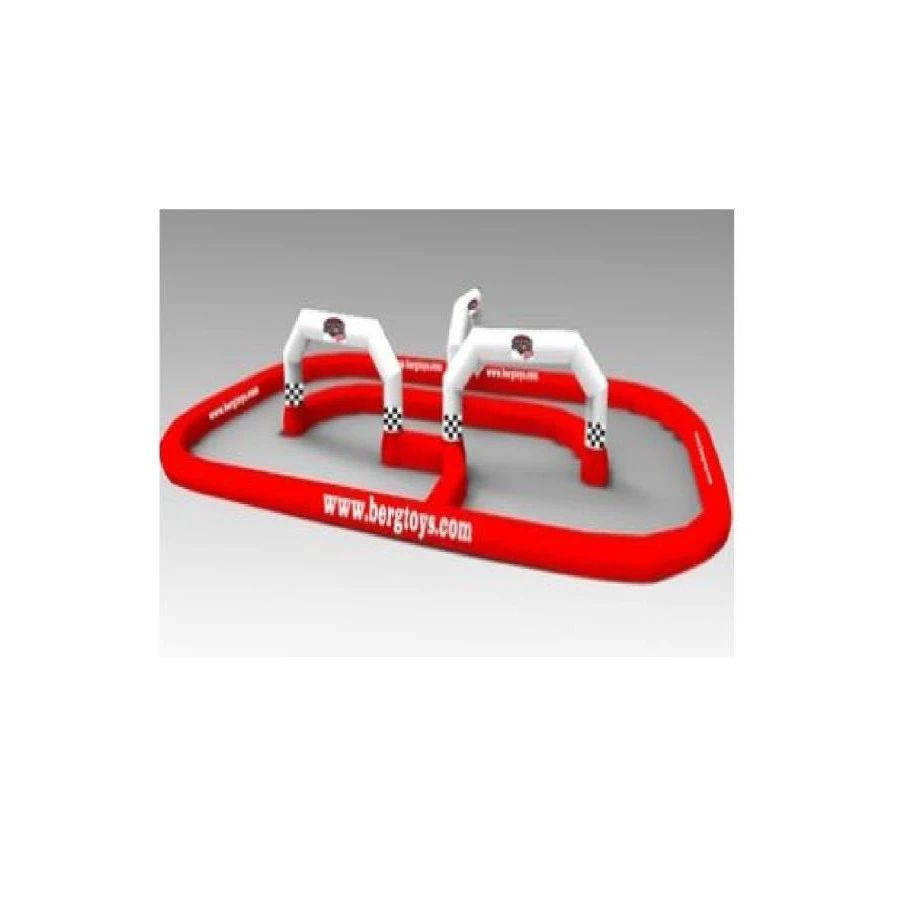 1. Circuit gonflabil Berg Toys