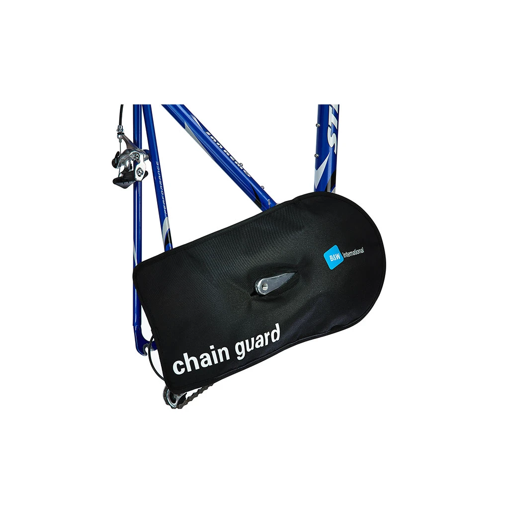 1. B&W Chain Guard - protectie lant