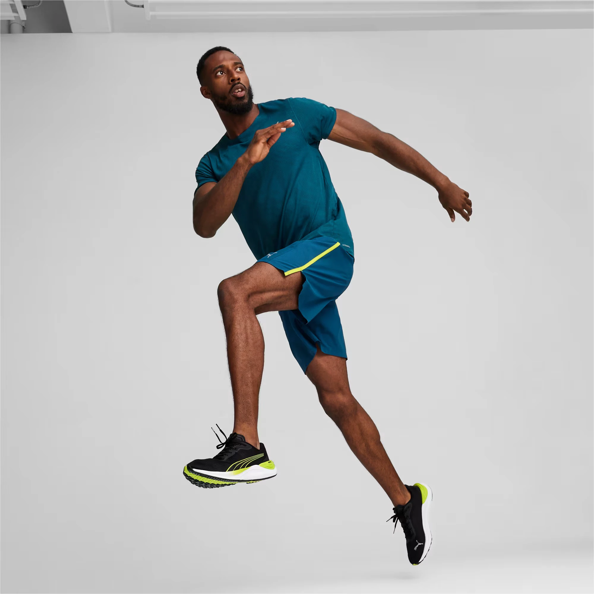 8. Puma - pantofi alergare pentru barbati Electrify NITRO 3 - negru verde fluo Lime Pow alb