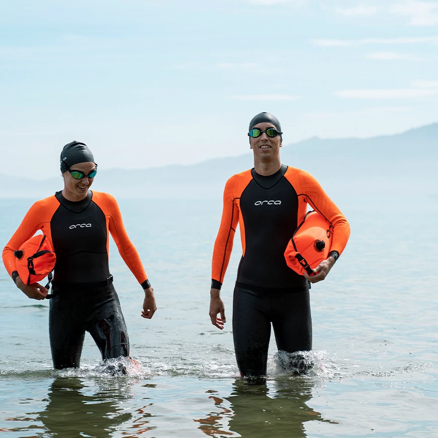 6. Orca - costum neopren ape deschise pentru femei vizibilitate sporita W Vitalis OpenWater HI VIS wetsuit - negru portocaliu