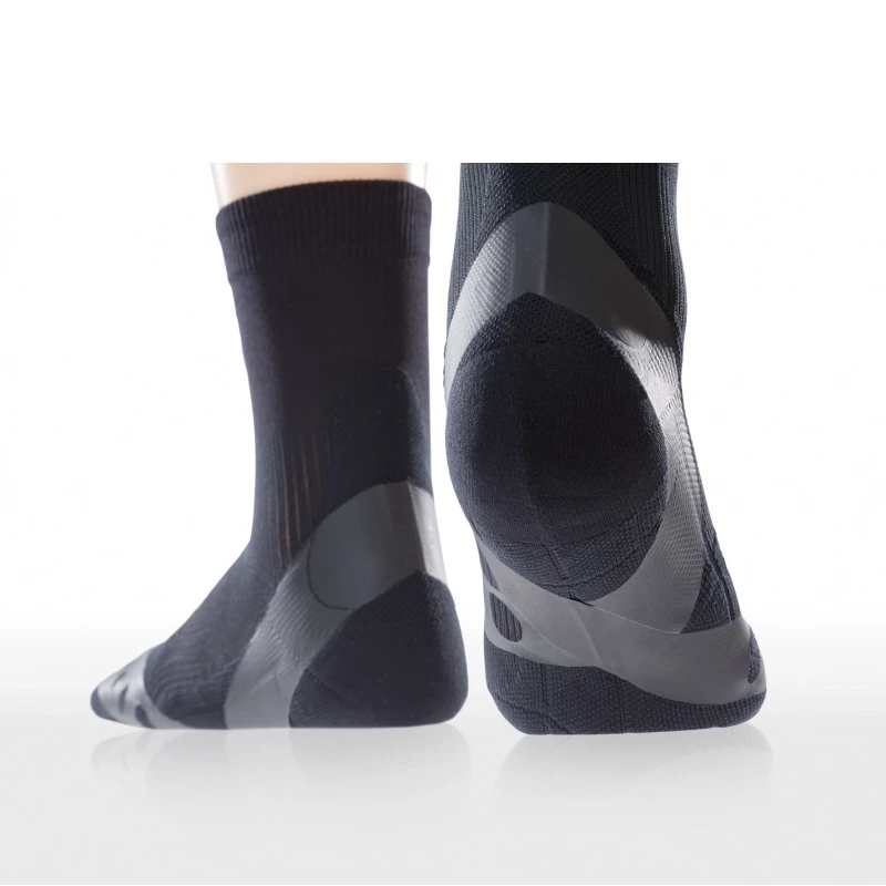 3. CEP - Sosete scurte pentru suport pronatie, model unisex, Ortho Pronation Control Short Socks - negru