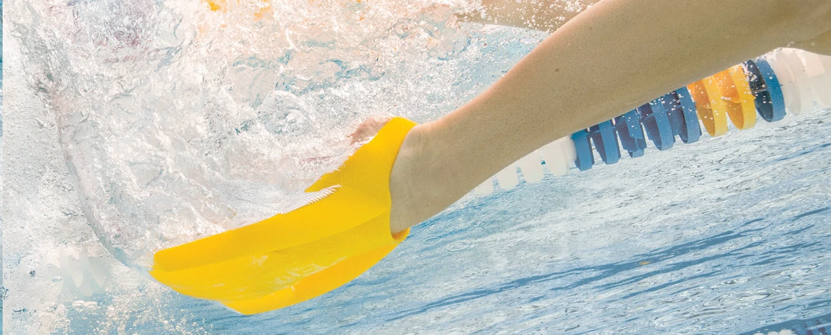 6. Finis Edge labe
