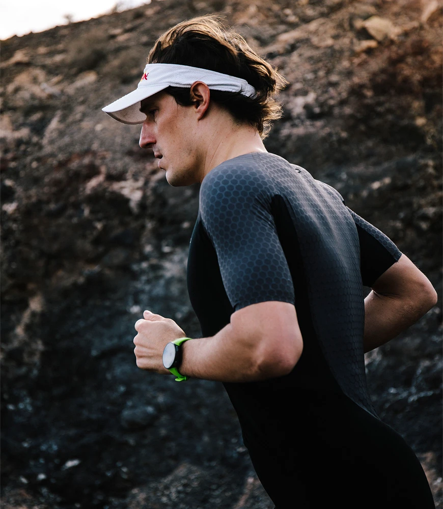 6. Orca - costum triatlon pentru barbati RS1 Dream Kona Trisuit costum triatlon - negru alb