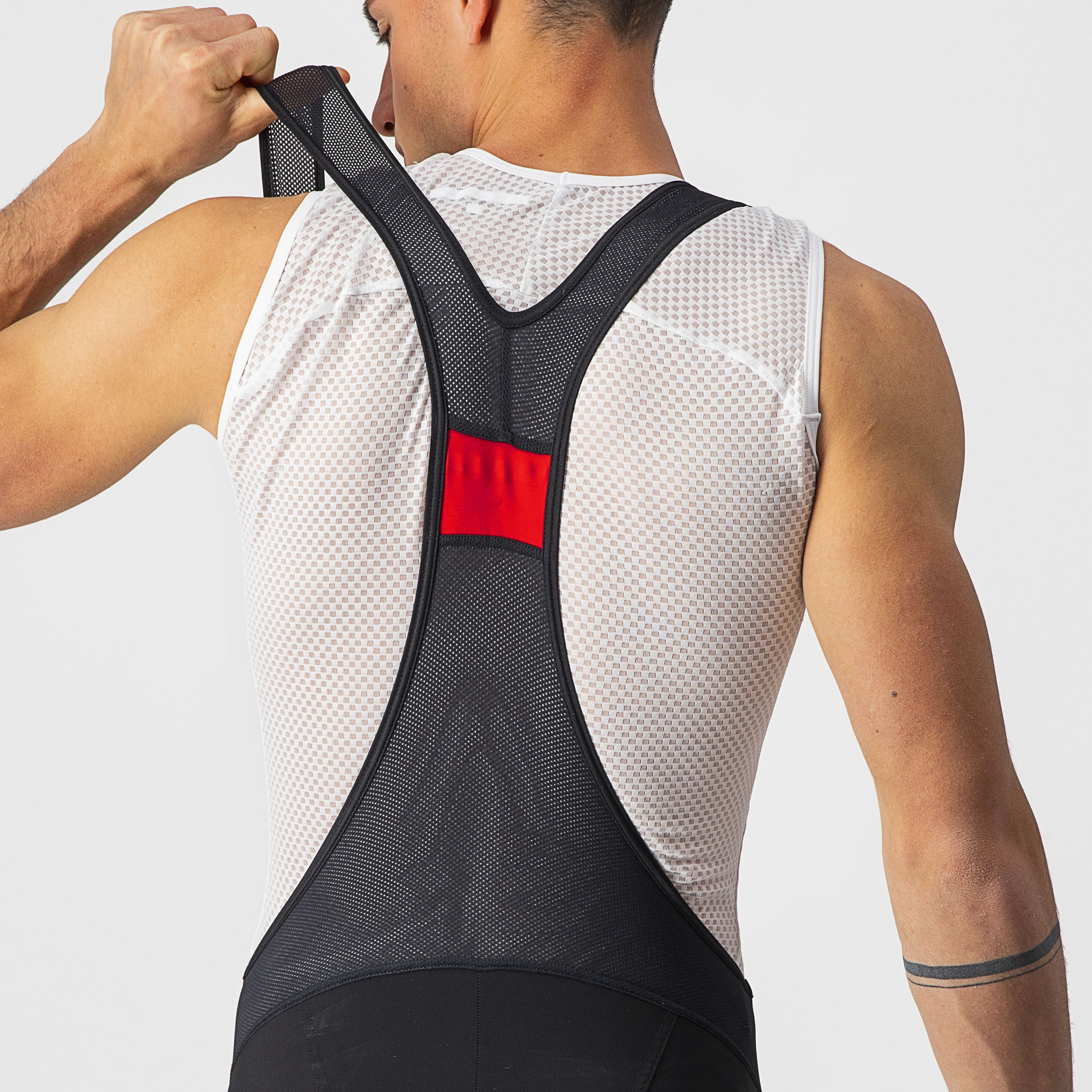 5. Castelli - pantaloni ciclism scurti cu bretele - Endurance 3 Bibshort - 15-35 gr C - negru