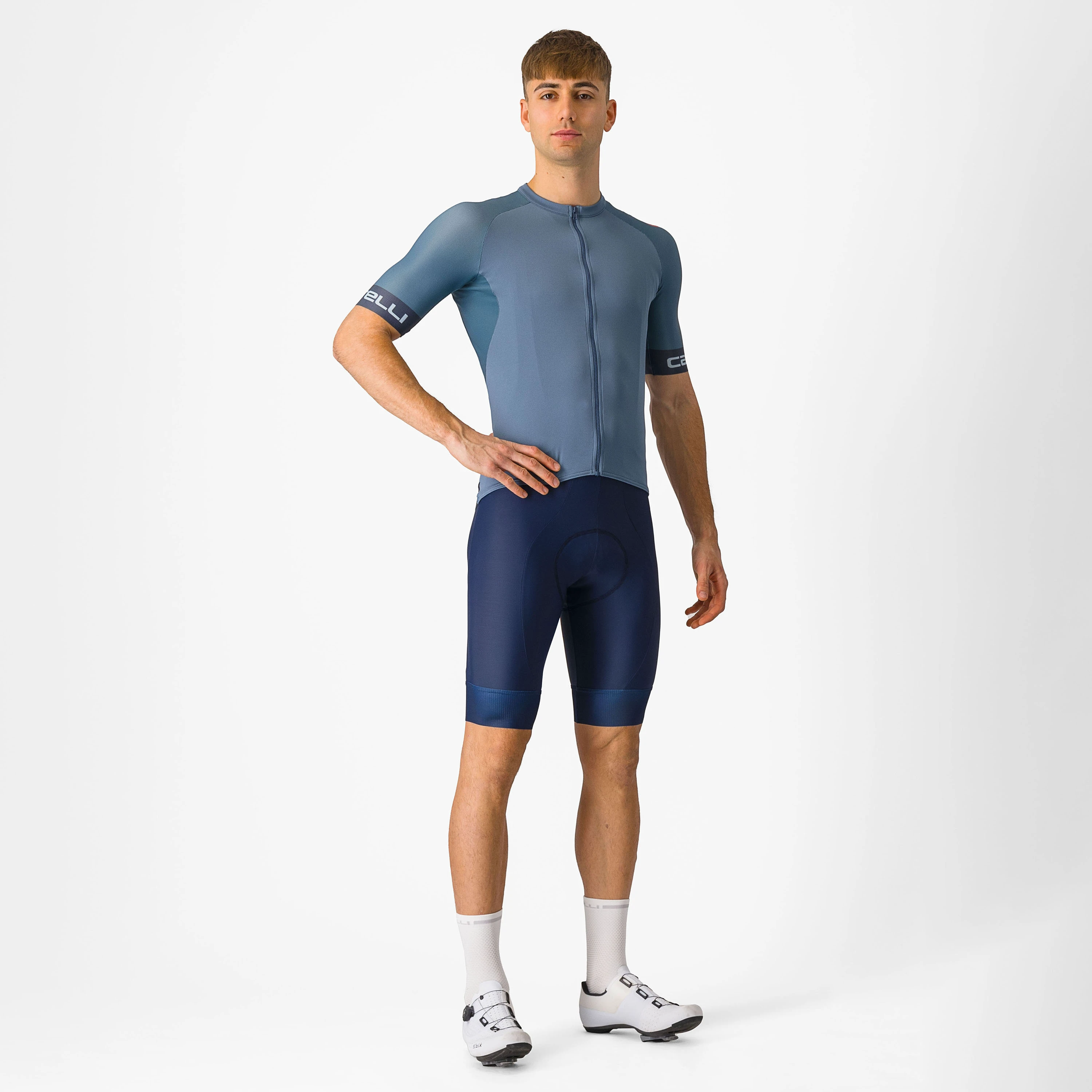 8. Castelli - pantaloni ciclism scurti cu bretele - Entrata 2 Bibshort - 15-35 gr C - albastru belgian