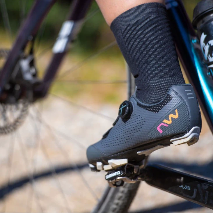 3. Northwave - sosete ciclism - Switch Sock - Black