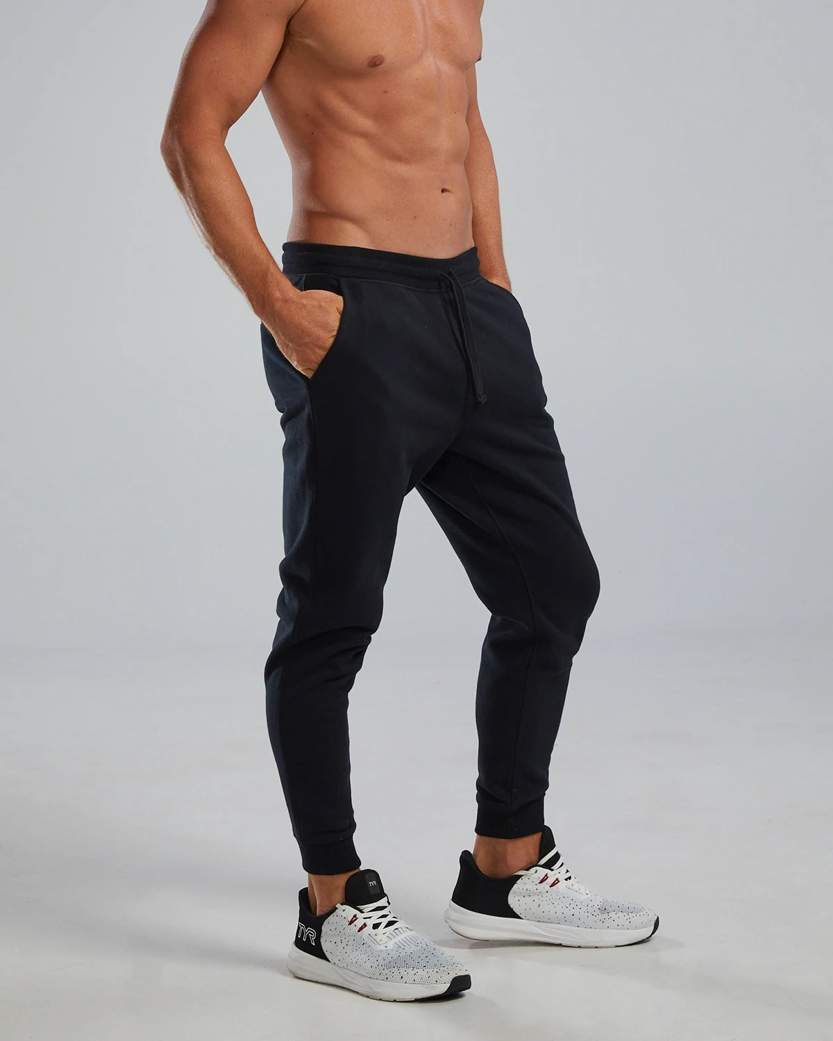 3. TYR - pantaloni joggers - UltraSoft Men's Heavyweight Terry Jogger - negru