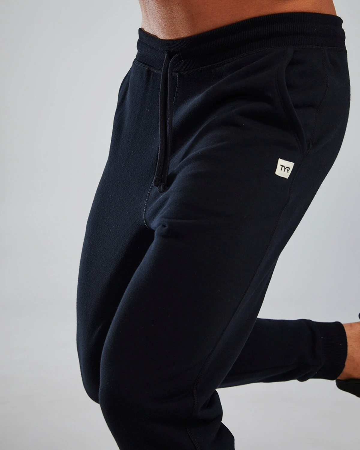 4. TYR - pantaloni joggers - UltraSoft Men's Heavyweight Terry Jogger - negru