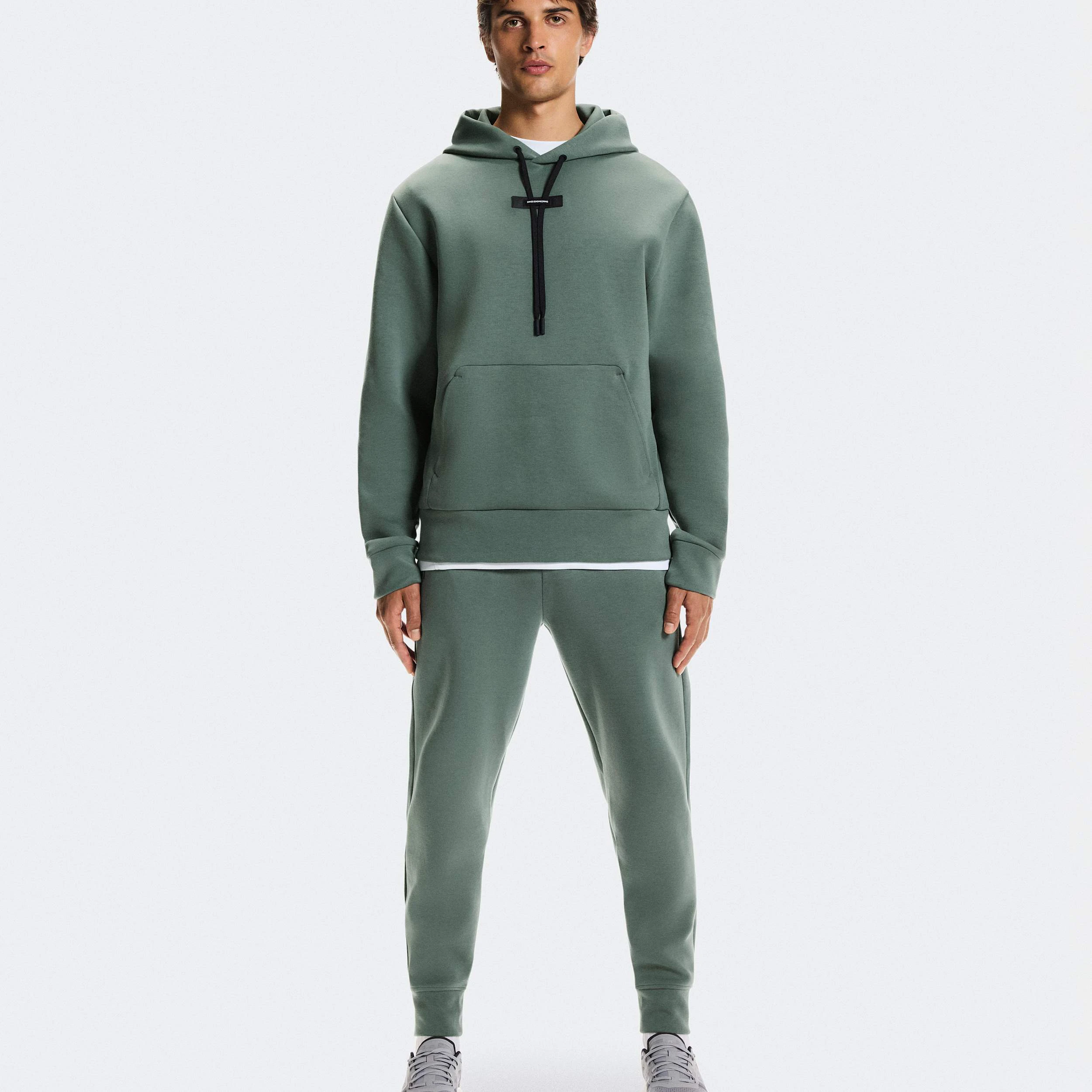1. On - hanorac - Focus Tech Hoodie - Olive