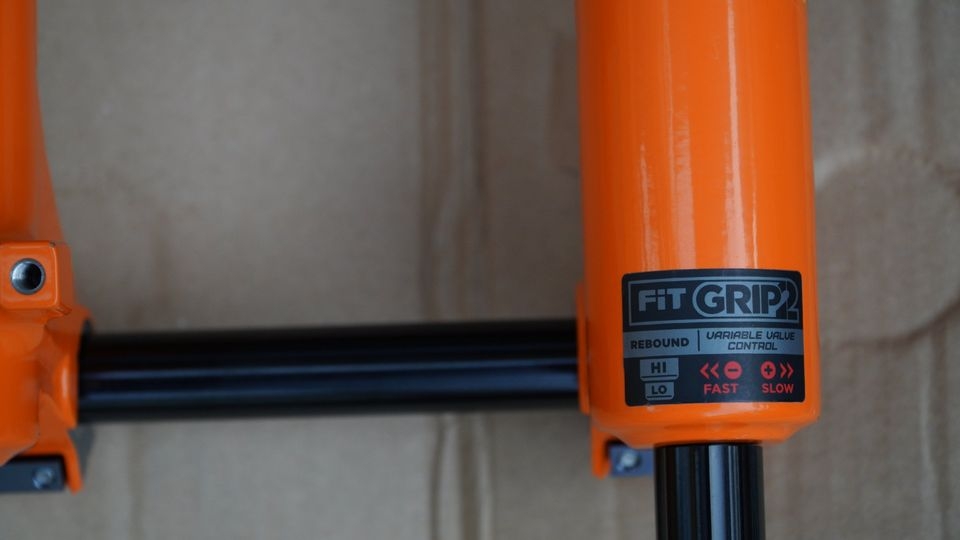 Furci - 21 anunțuri Filtre - cursă: peste 180mm - Biklo