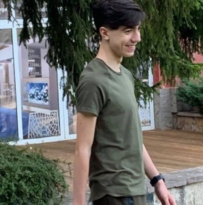 Rareş George
