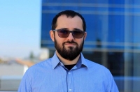 Vali Munteanu